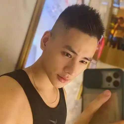 这4款男生"帅气"短发最适合秋天,剪完你也是高颜值小哥哥