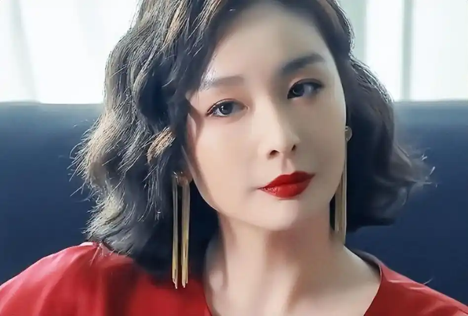 回顾高叶调侃张艺谋:拍戏为何喜欢找张译雷佳音?张艺谋回复亮了