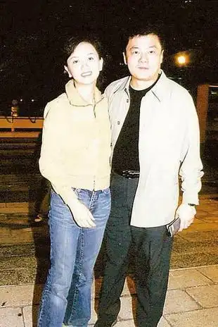 【图】曾华倩老公图片及资料 揭晓与梁朝伟感情纠葛