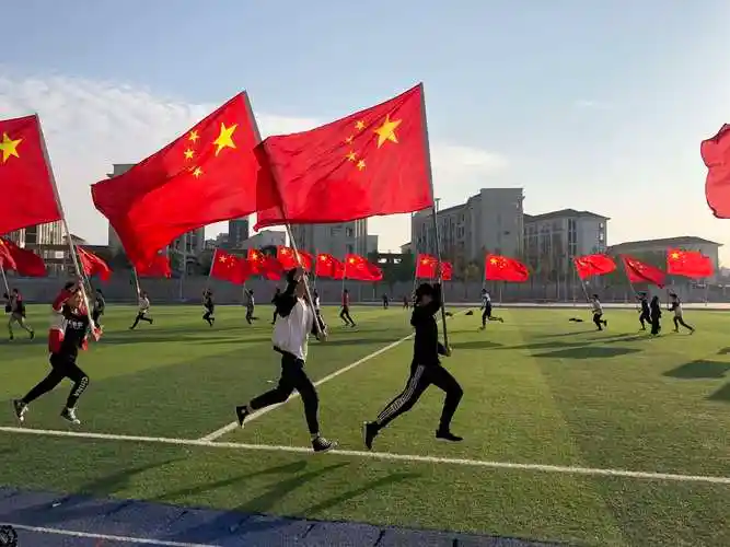 崇仁一中艺术组教研活动剪影3