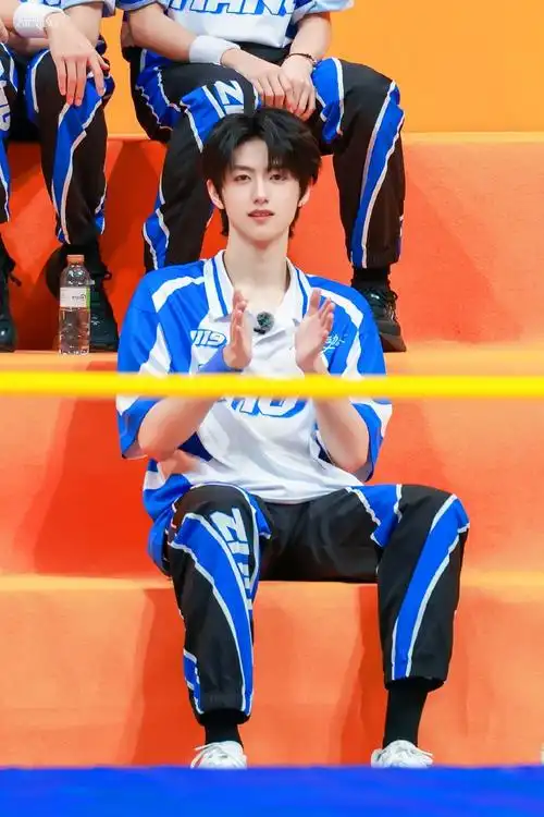 tf家族运动会##登陆日一公导师官宣##朱志鑫 宙草##朱志鑫[超话]