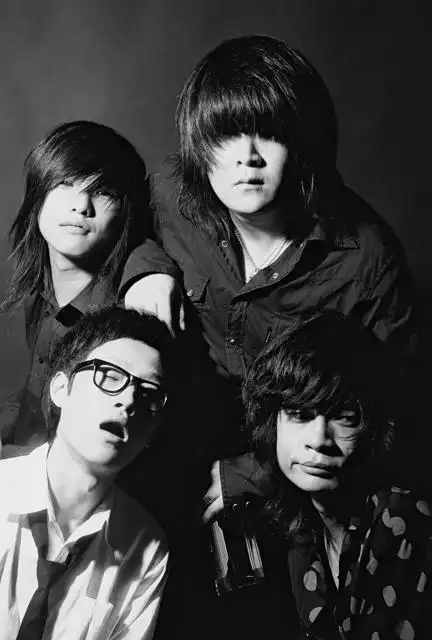 酒鬼涅盘继续摇滚摩登天空旗下joyside重组