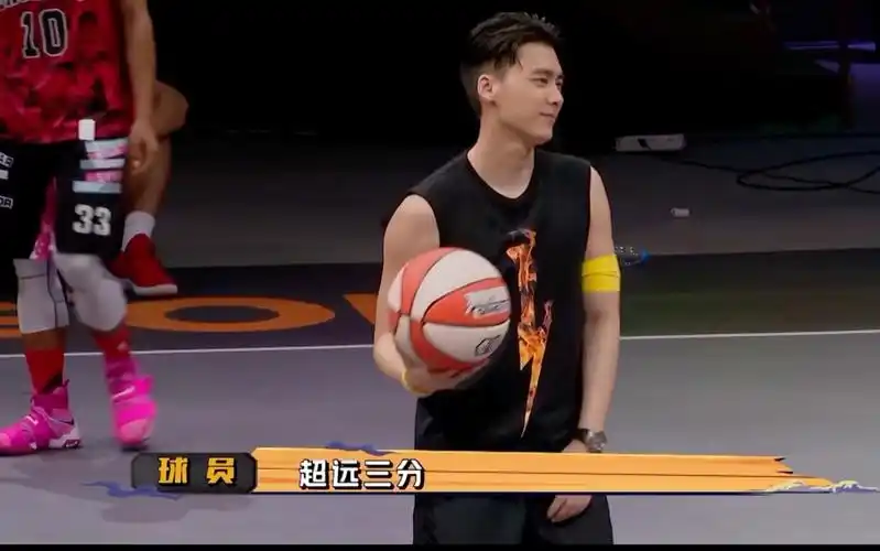 我要打篮球我也要大喊好喜欢李易峰打球简直超帅哒有木有吖有木有
