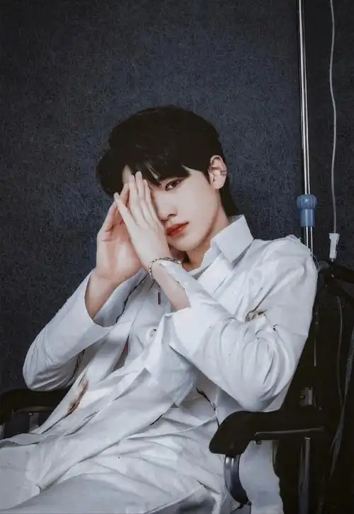 宋亚轩病娇白切黑