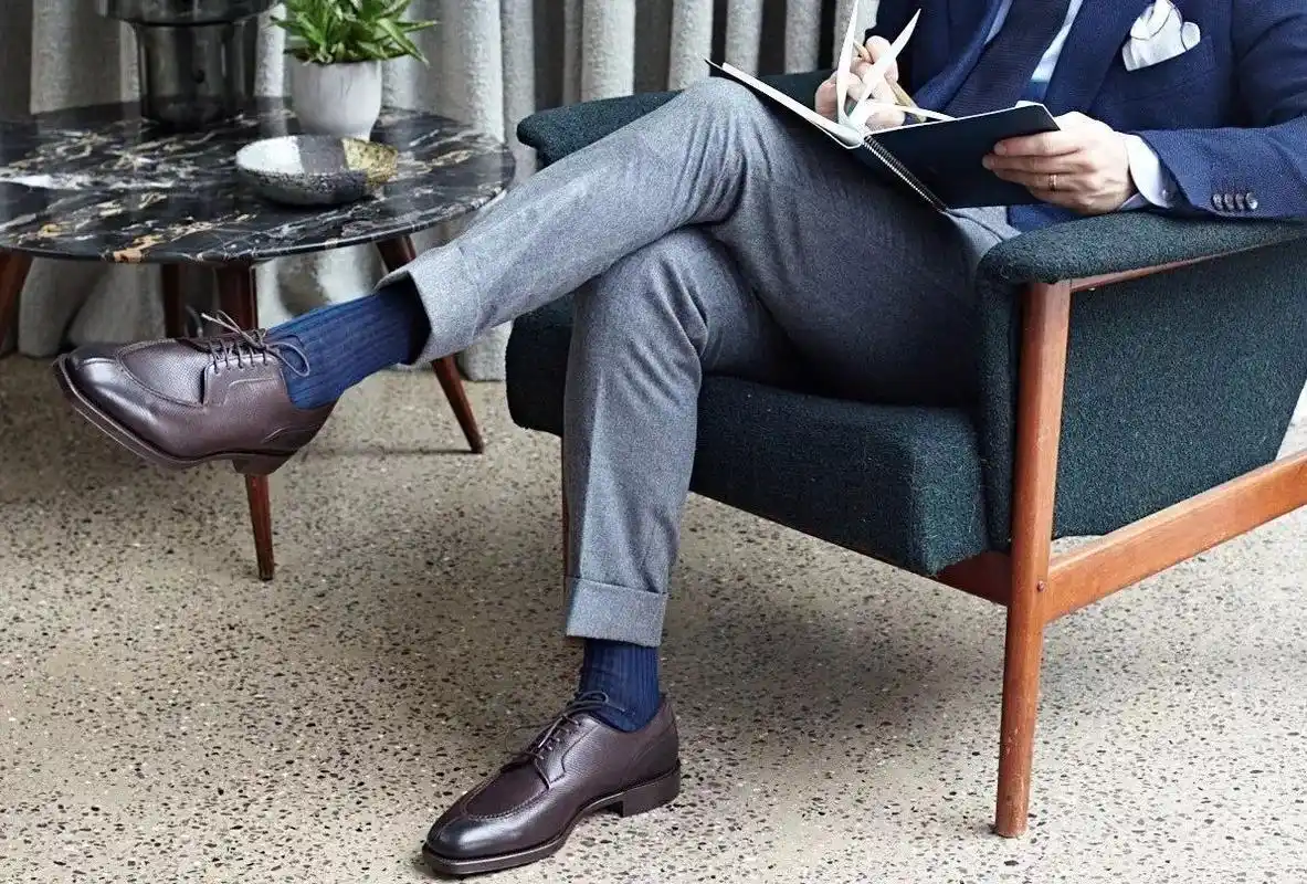 皮鞋是男人的名片一辈子必须投资几双