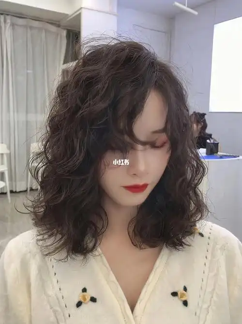 中短发烫发发型出来了真的死爱死7878
