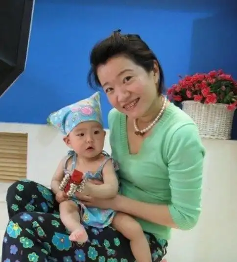 刘国梁的妻子王瑾结婚16年我看到了丈夫的泪光与心痛