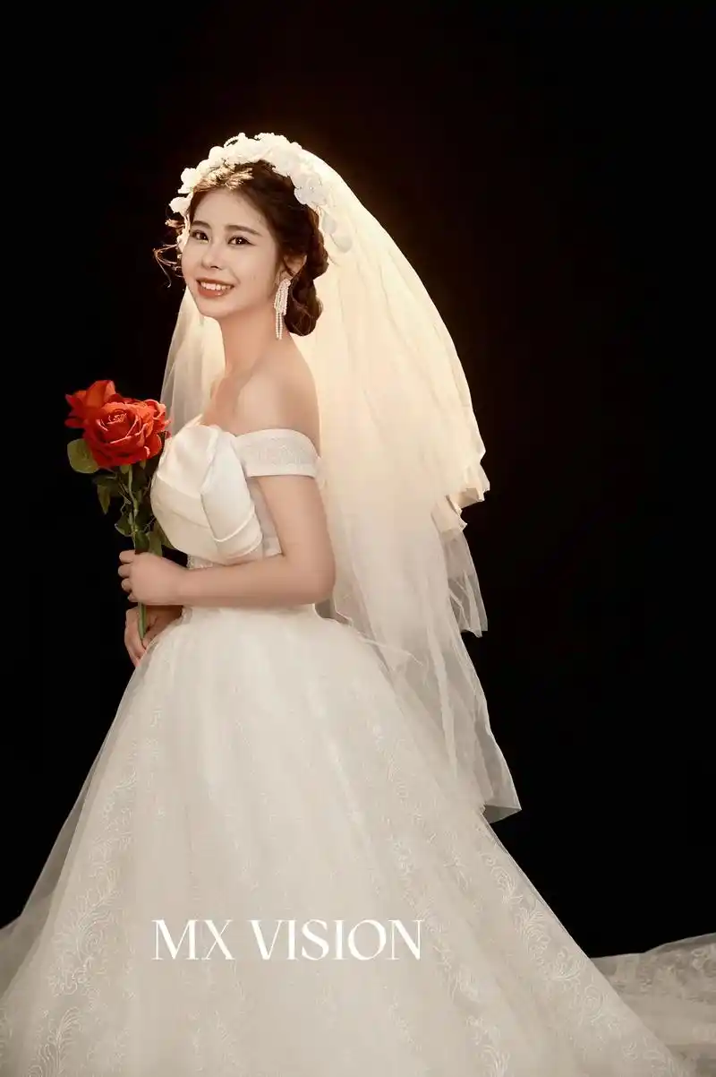 女生独自美丽丨个人婚纱写真