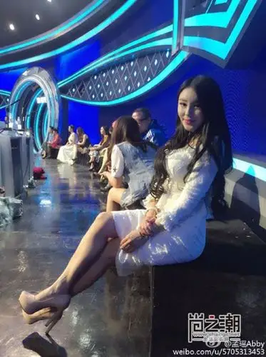非诚勿扰23号孟瑶三围微博个人资料盘点 大胸作家生活照片