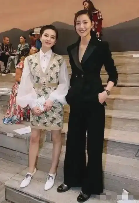 美女|刘诗诗_网易订阅