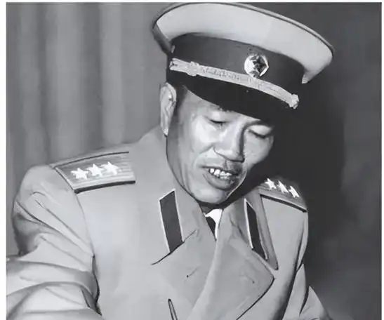 粟裕到沈阳军区视察邓华指示接待工作说不能搞特殊首长烦