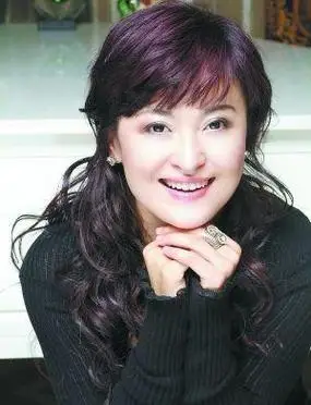 她曾艳压范冰冰今嫁入豪门成富太做后妈