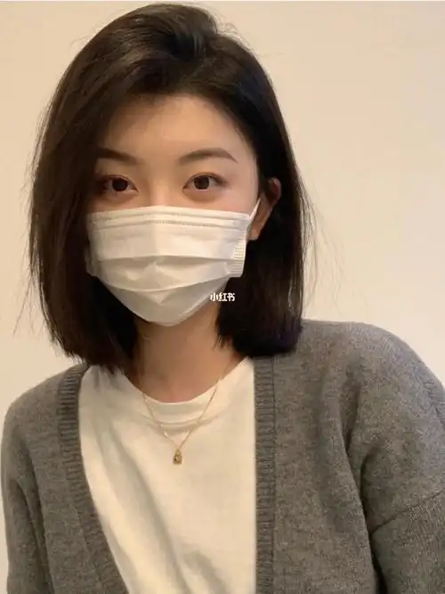 方脸女孩短发推荐圆脸方脸适合的减龄锁骨