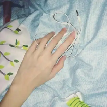 女手头像 高清好看的高清手头像女生图片_女生头像_美头网