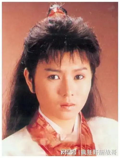 周星驰要娶的女人啥样每部影片都有她的影子罗天使罗慧娟