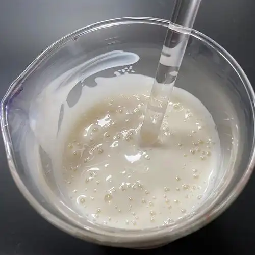低剪切粘度水性纯丙乳液苯丙乳液醋丙乳液用反相增稠剂plm-612