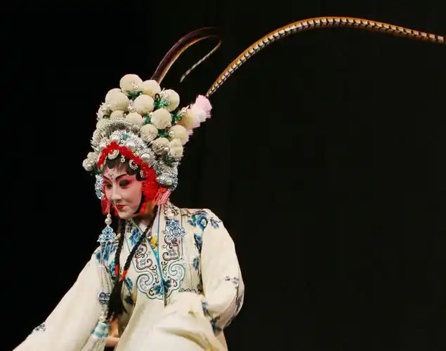 成都川剧天府锦绣梨园黄龙溪川剧变脸表演简析川剧高腔