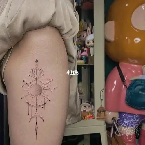 双子座纹身 | 简洁的线条耐看又不过时76