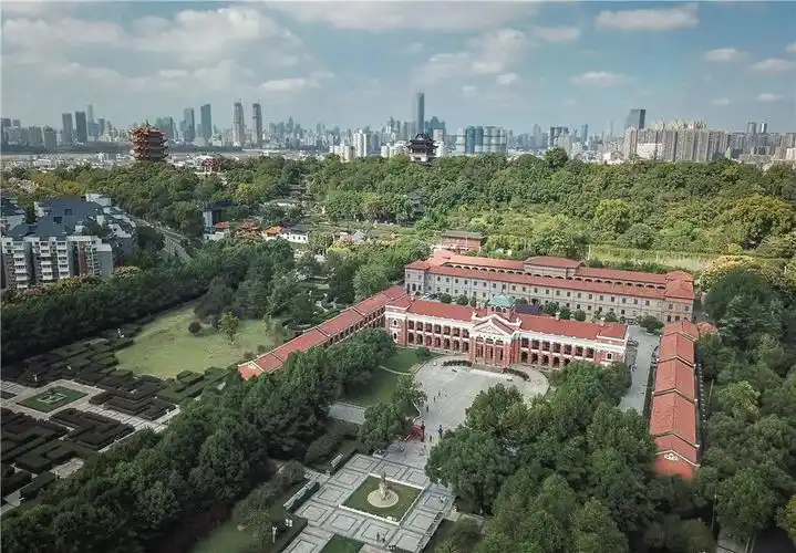 位于湖北省武汉市武昌区的辛亥革命武昌起义纪念馆(9月29日摄,无人机