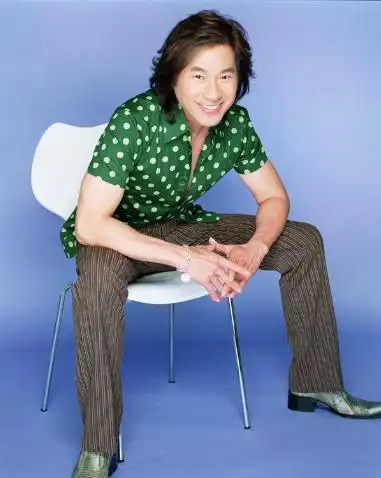 台湾歌手文章演出恰谈中---联系人晓秋 15810547080