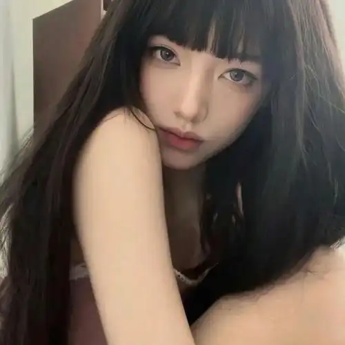 高冷气质女生头像    #女生头像