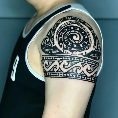 图腾纹身