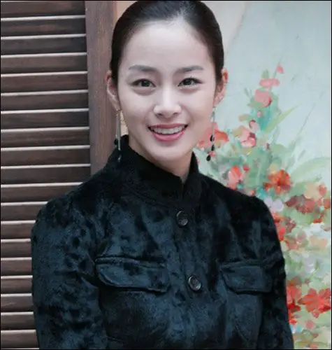 资料韩剧天国的阶梯人物韩友莉组图