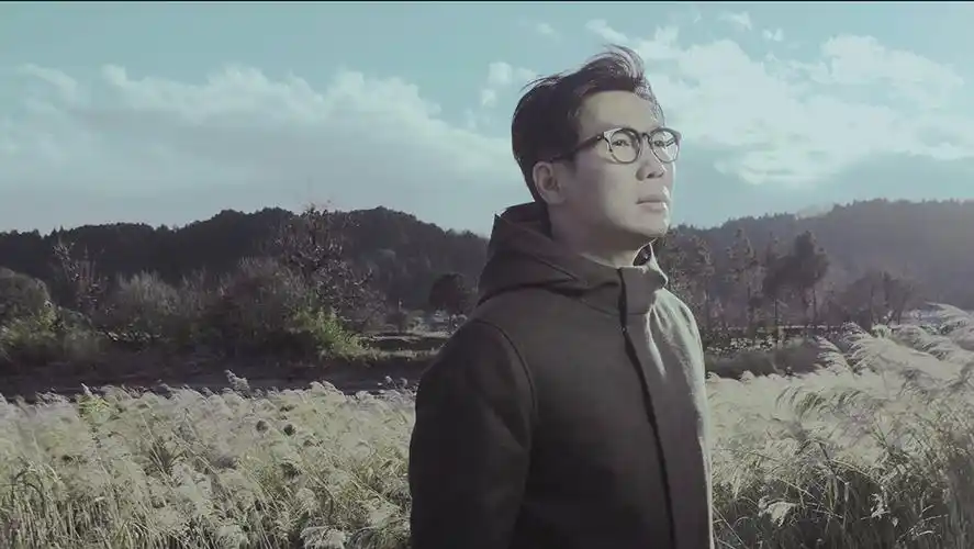 品冠创作《如愿以偿》回忆失恋 陈映之打造冷色调影像