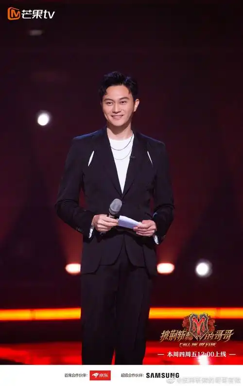 欢迎入手人美声靓身材好,唱演俱佳代表作多的张智霖90