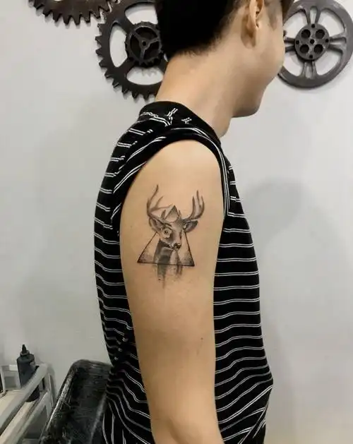 湖南省岳阳市纹身师周万林的纹身作品集