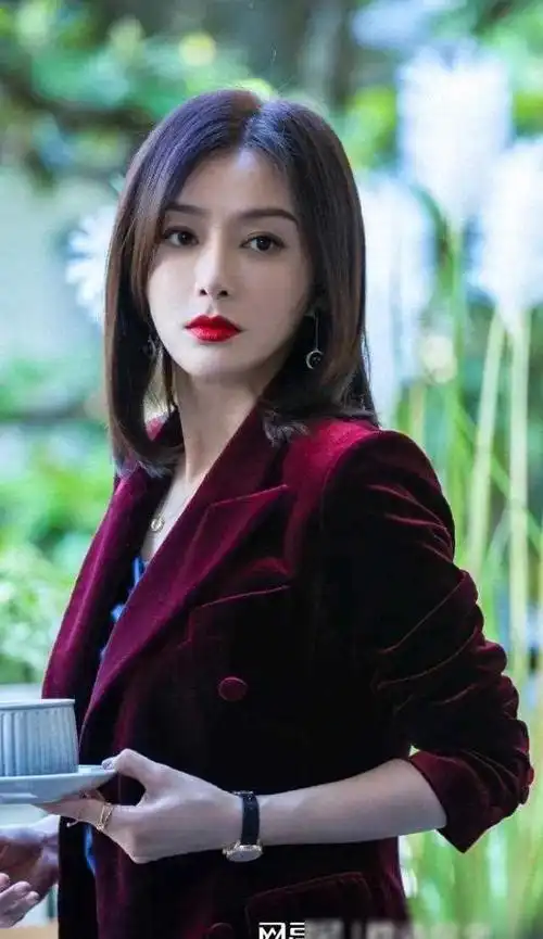 秦岚|爱情|初恋|陆川|黄晓明|魏大勋_网易订阅