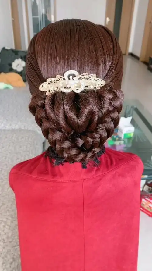 我要上热门#婆婆洋气款盘发