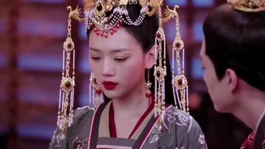 明月照我心乔慧心和凌王大婚凌王知道她不情愿