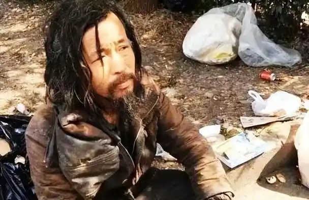 流浪大师沈巍:百万直播收入被借走,至今没人还钱,近况让人唏嘘 - 创业