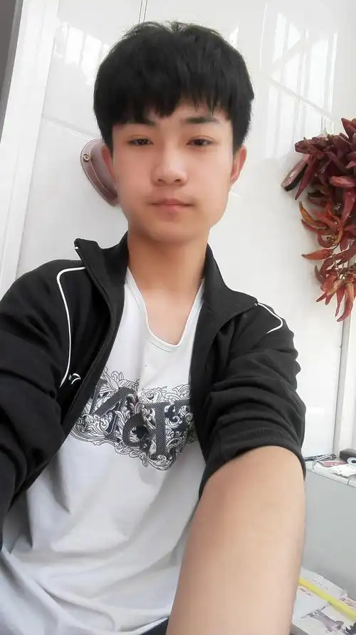 20岁未婚男征婚照片(id:91435998)_山东菏泽征婚交友_珍爱网