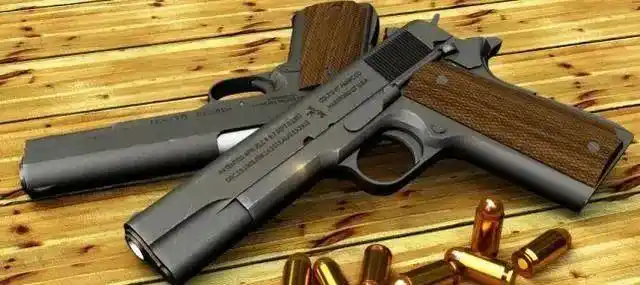 高颜值近战武器这是全球六大最强手枪最后一个威力很大