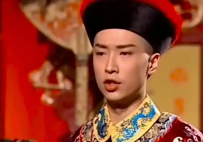 从《鹿鼎记》里的康熙,到《洛神》里的曹植,马浚伟塑造了一个又一个的