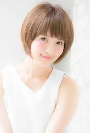 小脸女生适合的短发发型,这五款超显气质