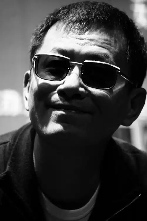 原创被问梁朝伟是否参演新片,王家卫这样回应