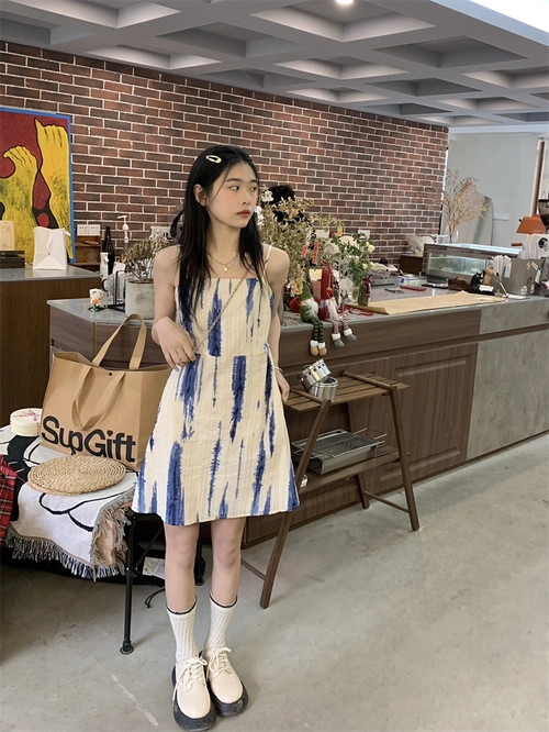 女生一米六一百一十斤真的不配穿裙子吗? - 知乎