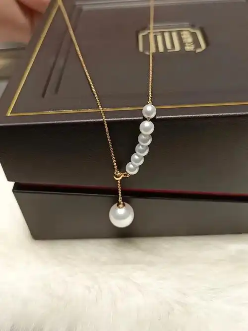 周大福珍珠爆款项链 简约现代,温婉知性 轻松勾勒优雅韵味 全 - 抖音