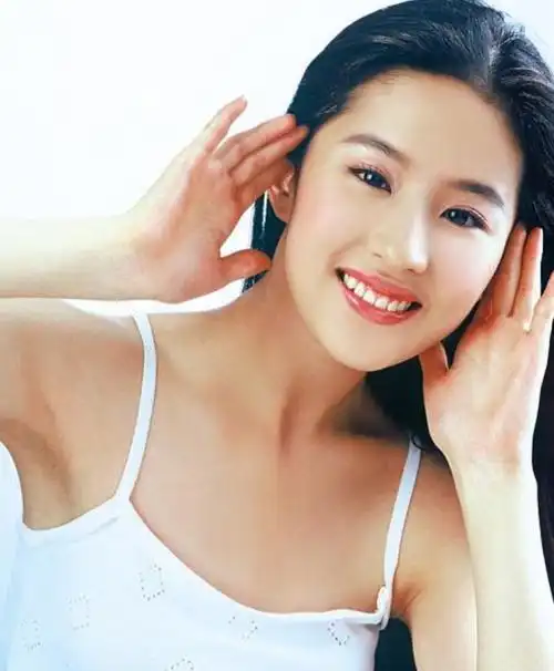 刘亦菲早期写真集