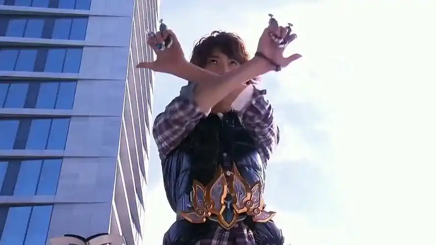 当铠甲勇士拿瓦召唤没有特效,看一遍笑一遍