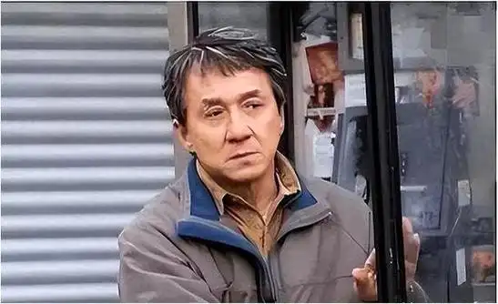 越低调越出乎意料细看70岁成龙的资产才知道什么叫人生赢家