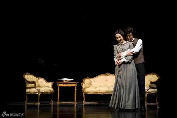 幻灯:话剧《简爱》再度登场 陈数王洛勇绝美演绎_高清图集_新浪网