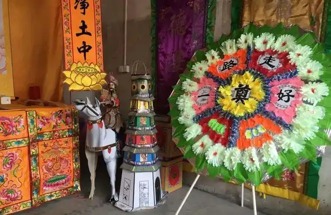 农村人也害怕死人为啥还有人专给死人净身看看要求就知道