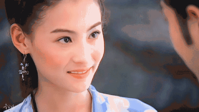 张柏芝没演技没作品,她只是美得太突出了才让大家忘记了她是个23岁拿