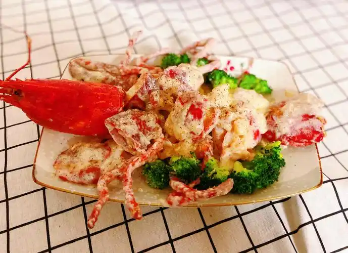 芝士焗波士顿龙虾的做法