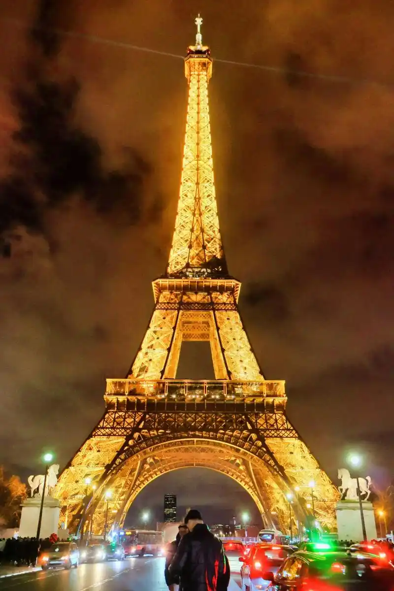 法国9891巴黎.巴黎:浪漫到极致的国际大都市,终于用上这首 - 抖音