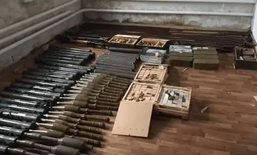 另外还包括14000子弹,火力之强令人惊叹,网友称这就是一座军火库